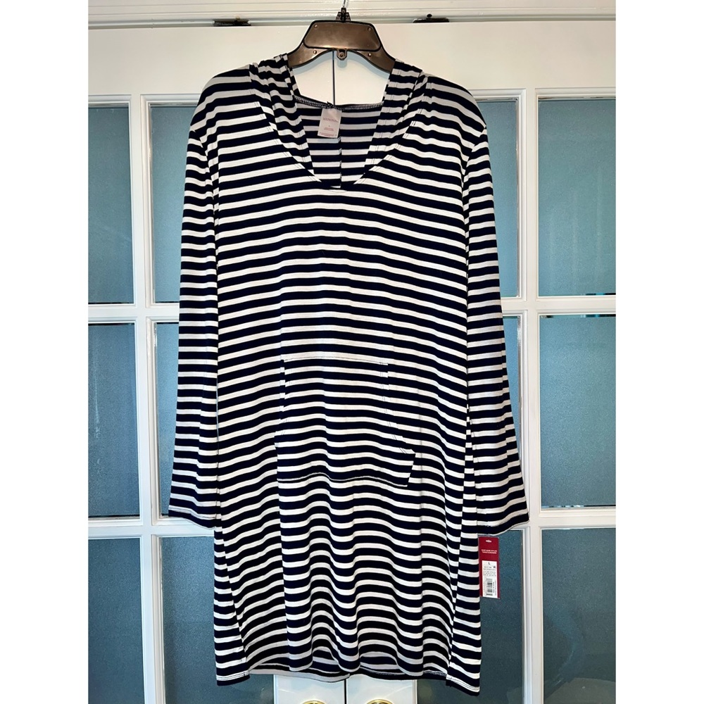 ✨NWT✨ MERONA LONG SLEEVE NAVY BLUE & WHITE STRIPPED SWIMSUIT COVERUP ⚓️🤍💙